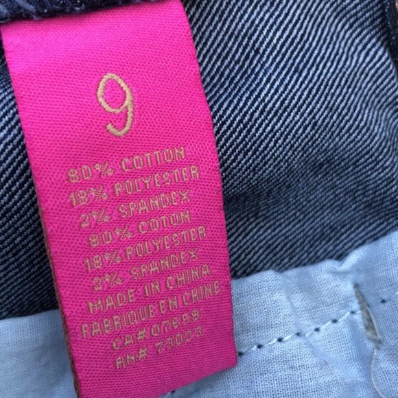 LIKE NEW ALMOST FAMOUS SLIM STRAIGHT JEANS 9/29x30 ๐ - Picture 5 of 13